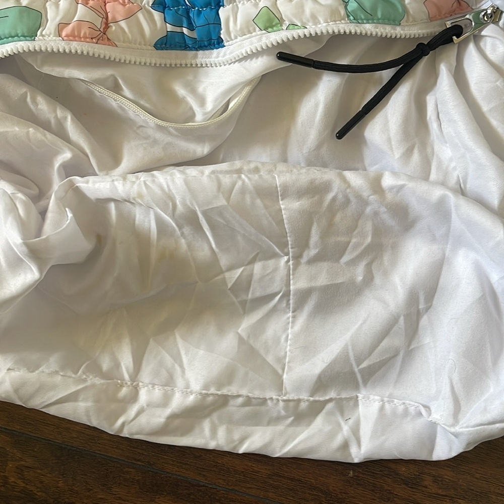 Katydid White Quilted Bow Shoulder Bag - Picture 7 of 9